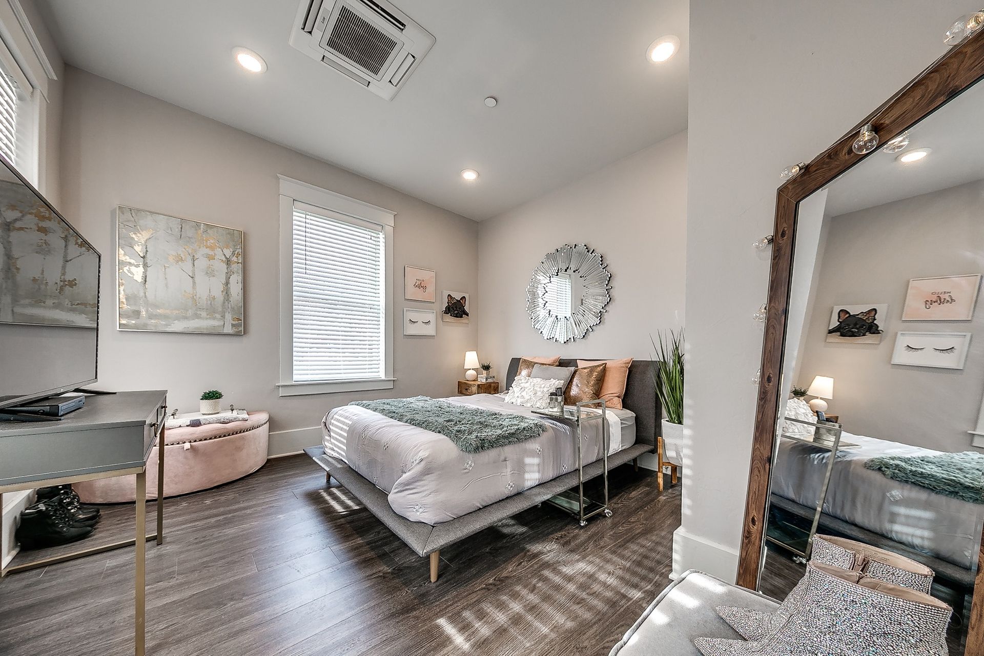 CCH - BEDROOMS