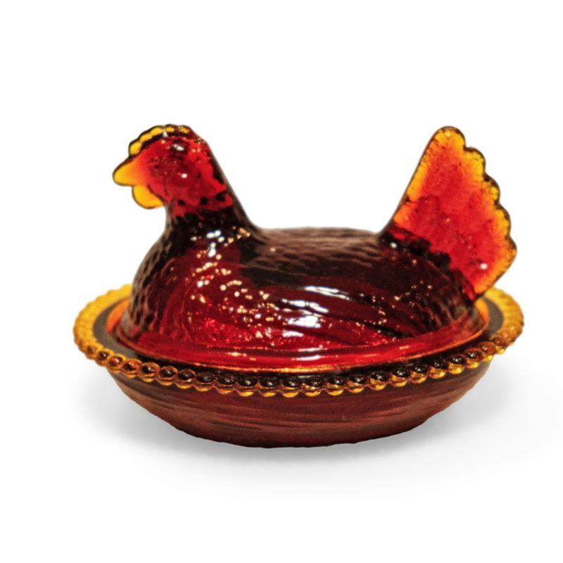 Home of AAA Coitsville Hens on nest minis red