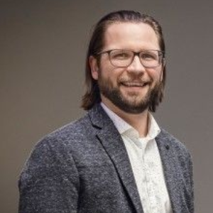 Benedikt Hofmann Benedikt Hofmann