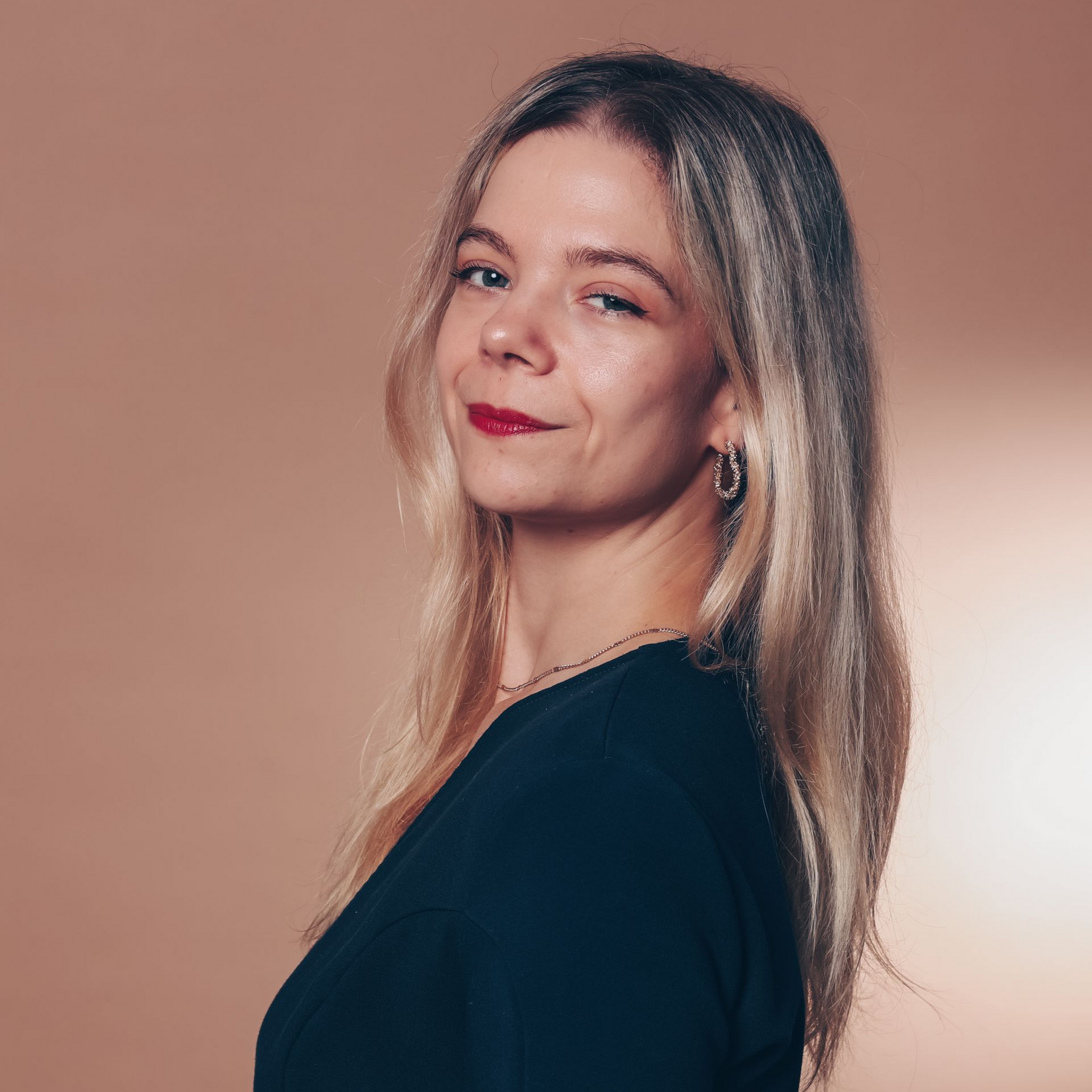Franziska Behner-Thang Franziska Behner-Thang