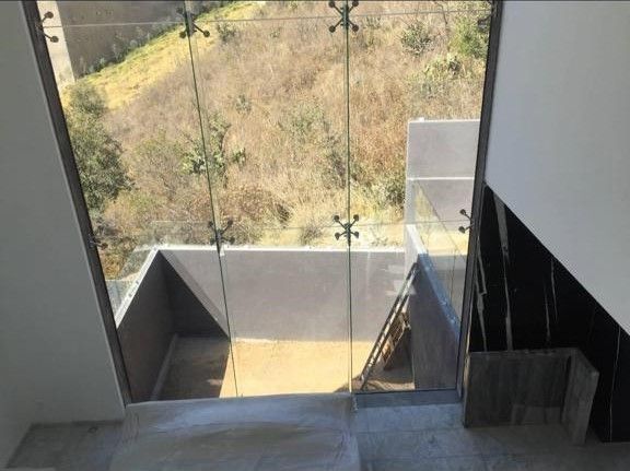 GRUPO GLASSNUM