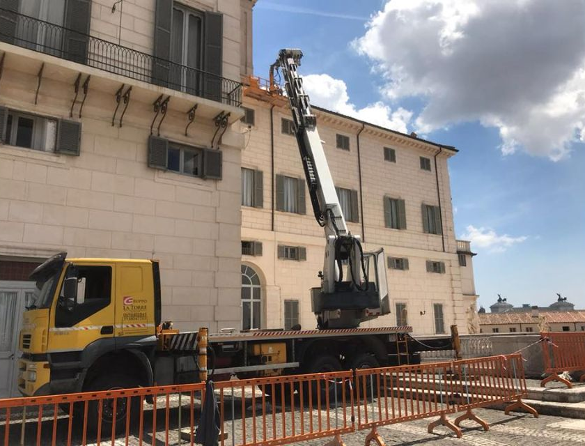 noleggio piattaforme e carrelli