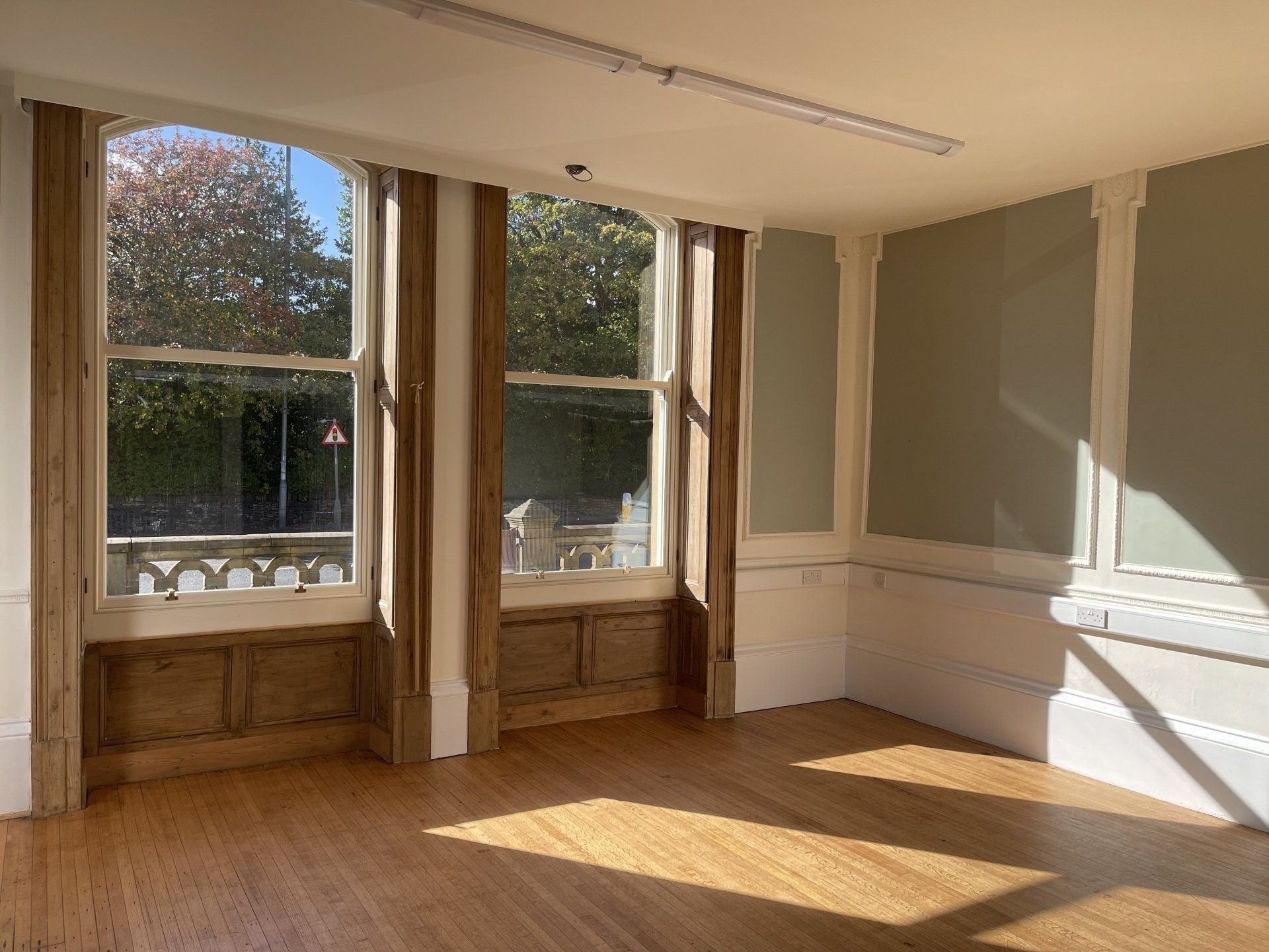 Image showing period features at The Highfields Suite, New North Road, Edgerton, Huddersfield.