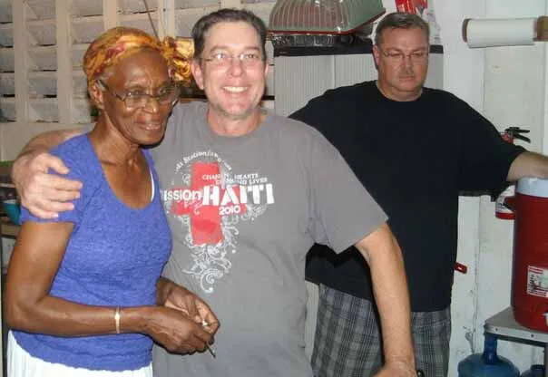 Man and Woman Smiling — Pembroke Pines, FL — Huse Artificial Limb & Brace