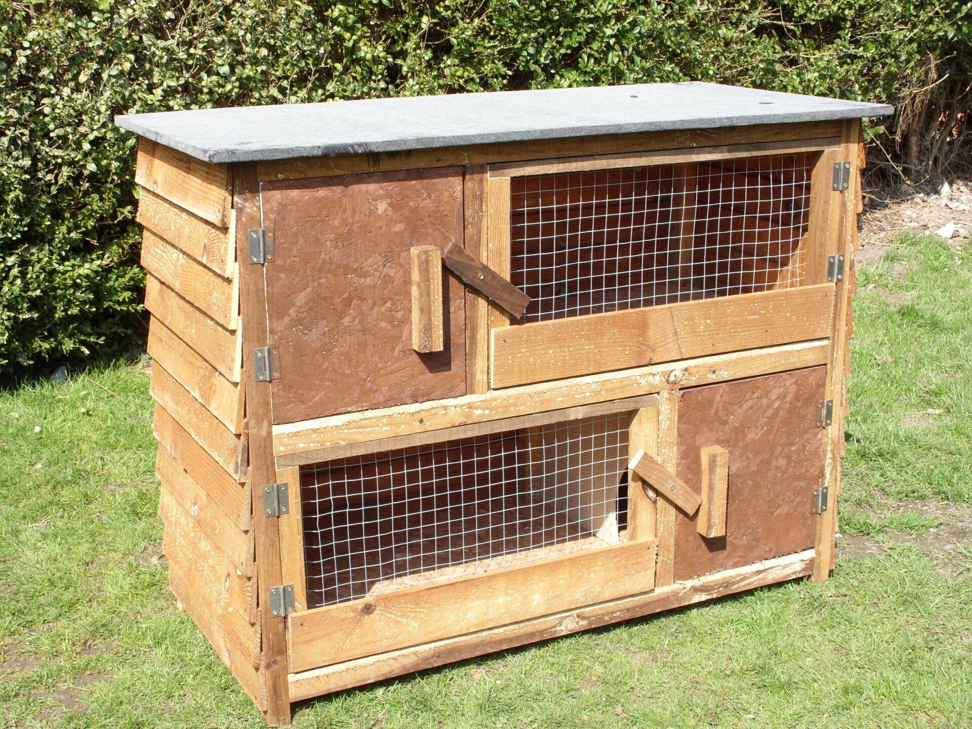 Rabbit /Guinea Pig Hutches & Runs