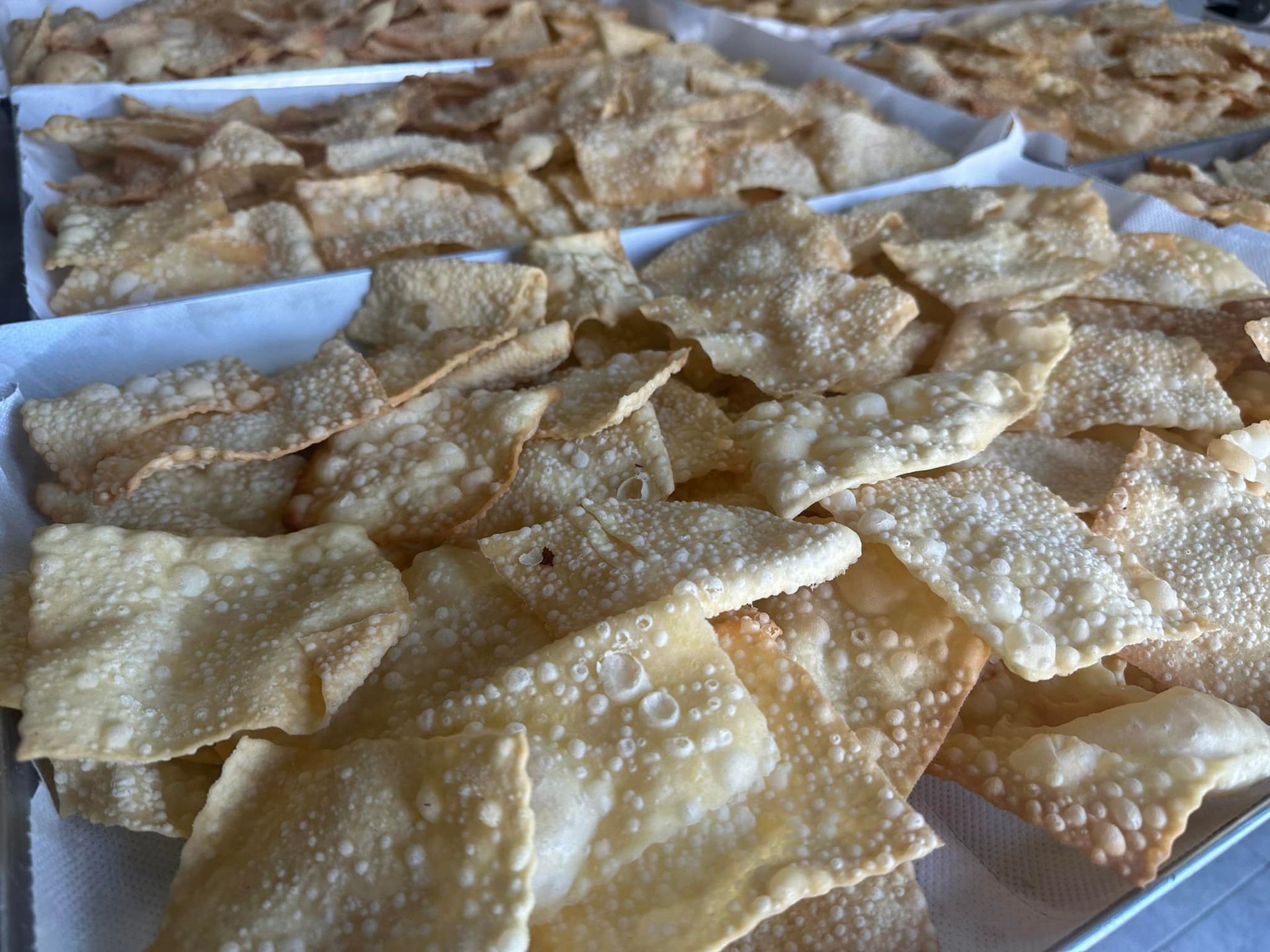 chiacchiere appena cucinate