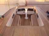 Arredo in legno per barca