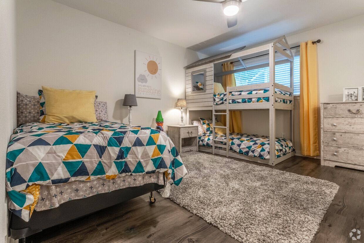 Roundhill Townhomes