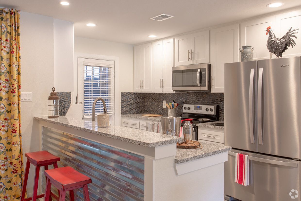 Roundhill Townhomes
