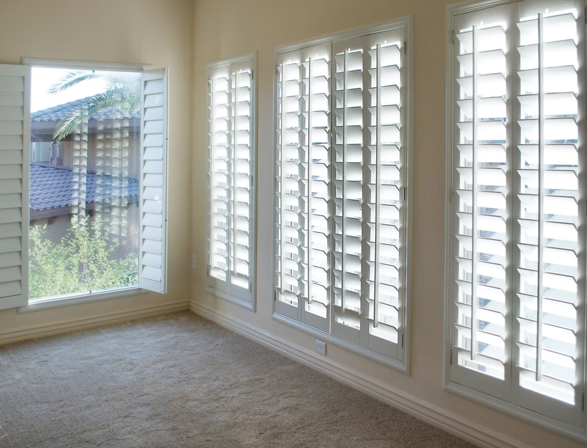 plantation shutters Frisco TX