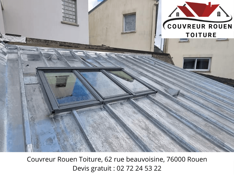 pose de 3 Velux sur toiture en zinc à Rouen par couvreur rouen toiture pose de 3 Velux sur toiture en zinc à Rouen par couvreur rouen toiture