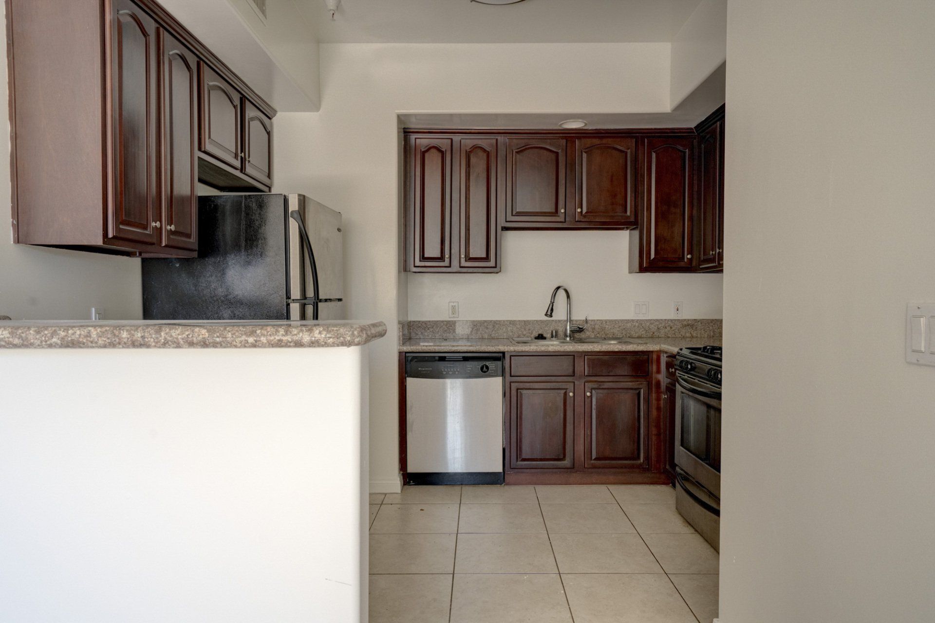 unit 204 kitchen