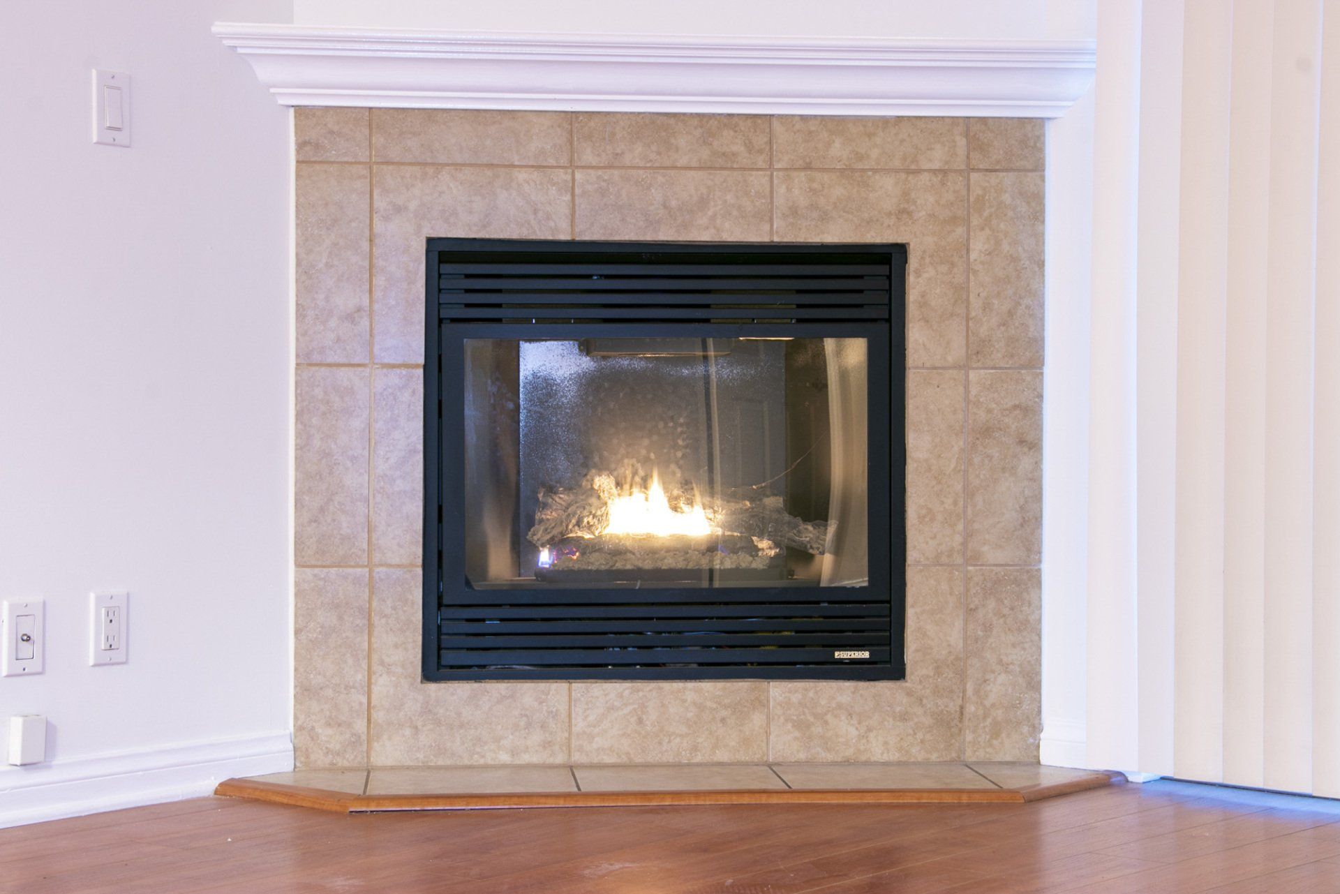 corinth unit 205 fireplace