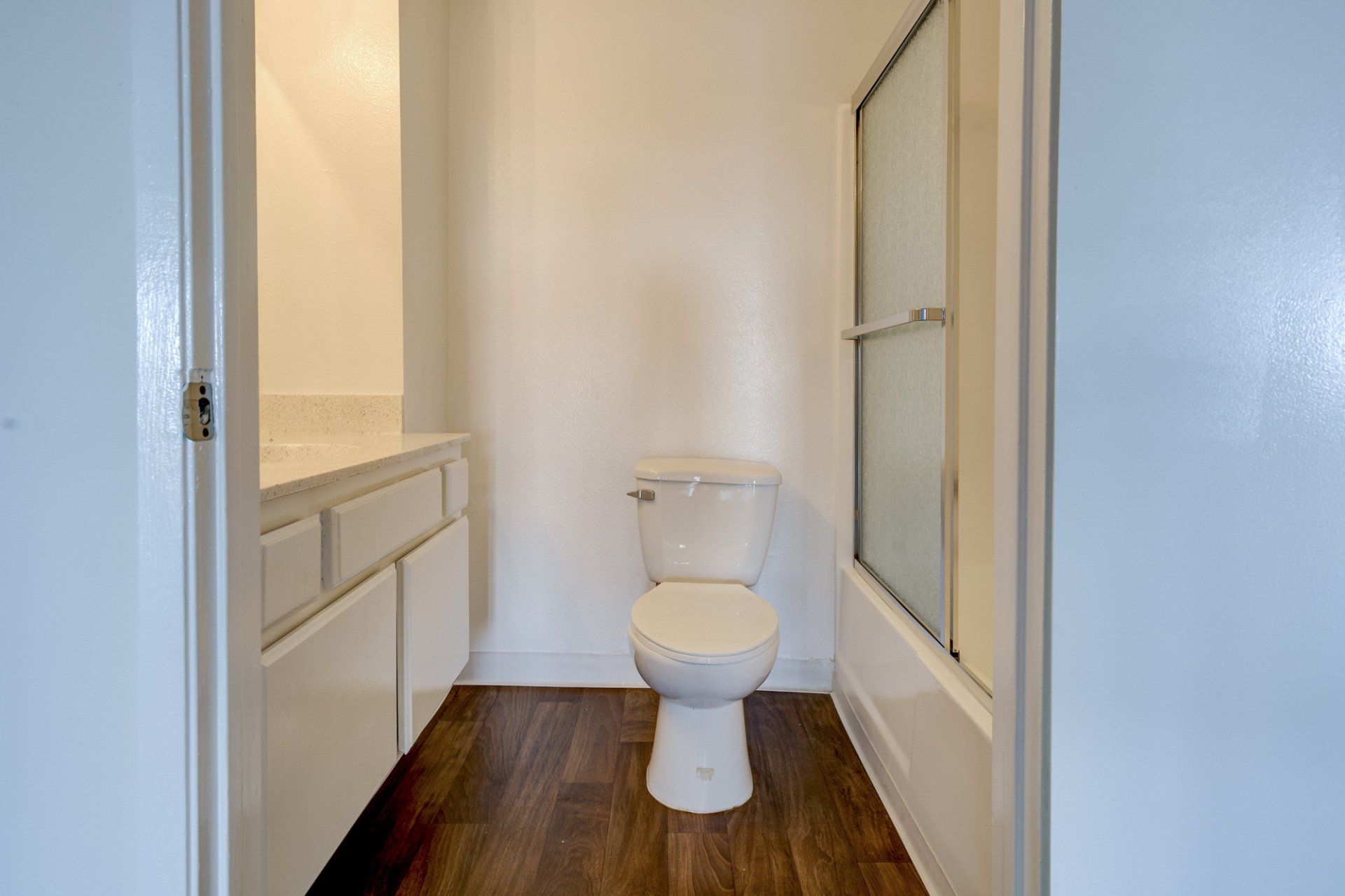 orange bathroom