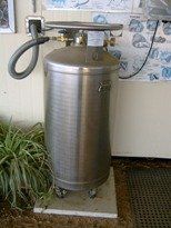  Semen freezing equipment in the Equivet Breeding Centre Laboratory