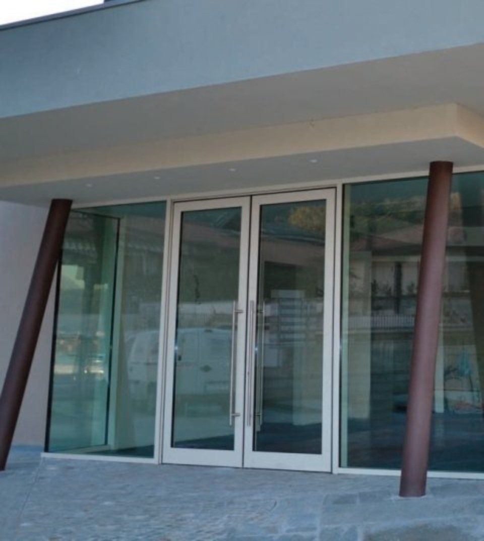 istallazione modello nc75 sth metra porte