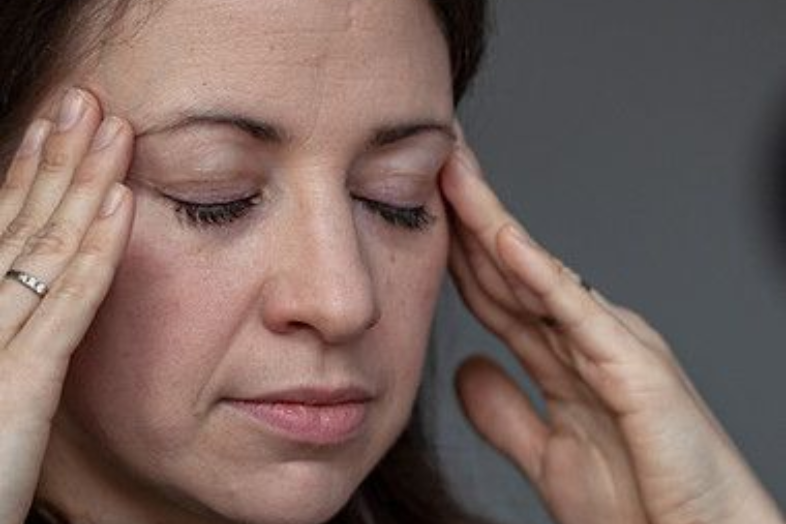 woman with a headache