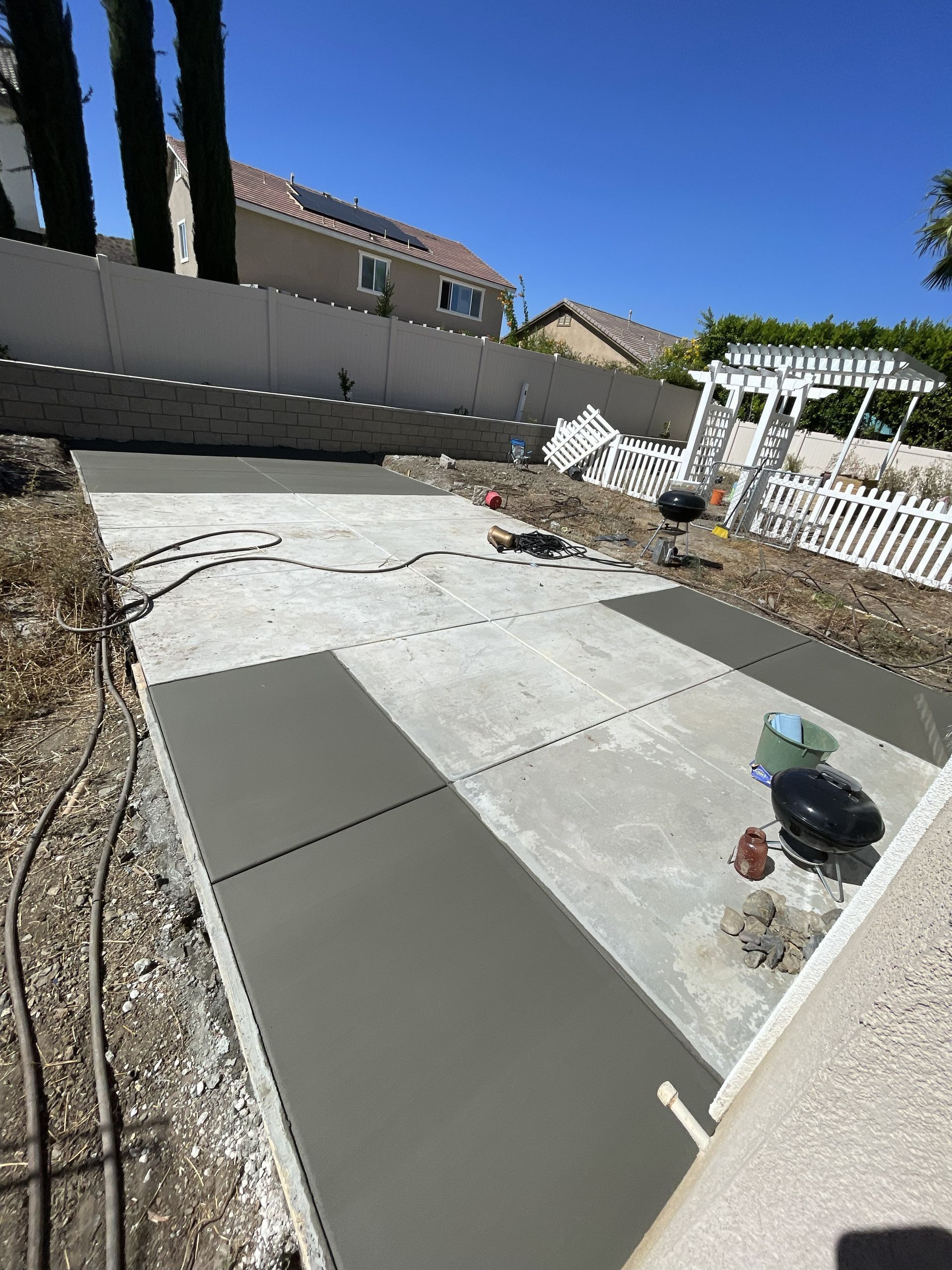 Concrete Patio Extension, New Slab Installation, Broom Finish Concrete, Base Leveling, Concrete Pouring & Finishing