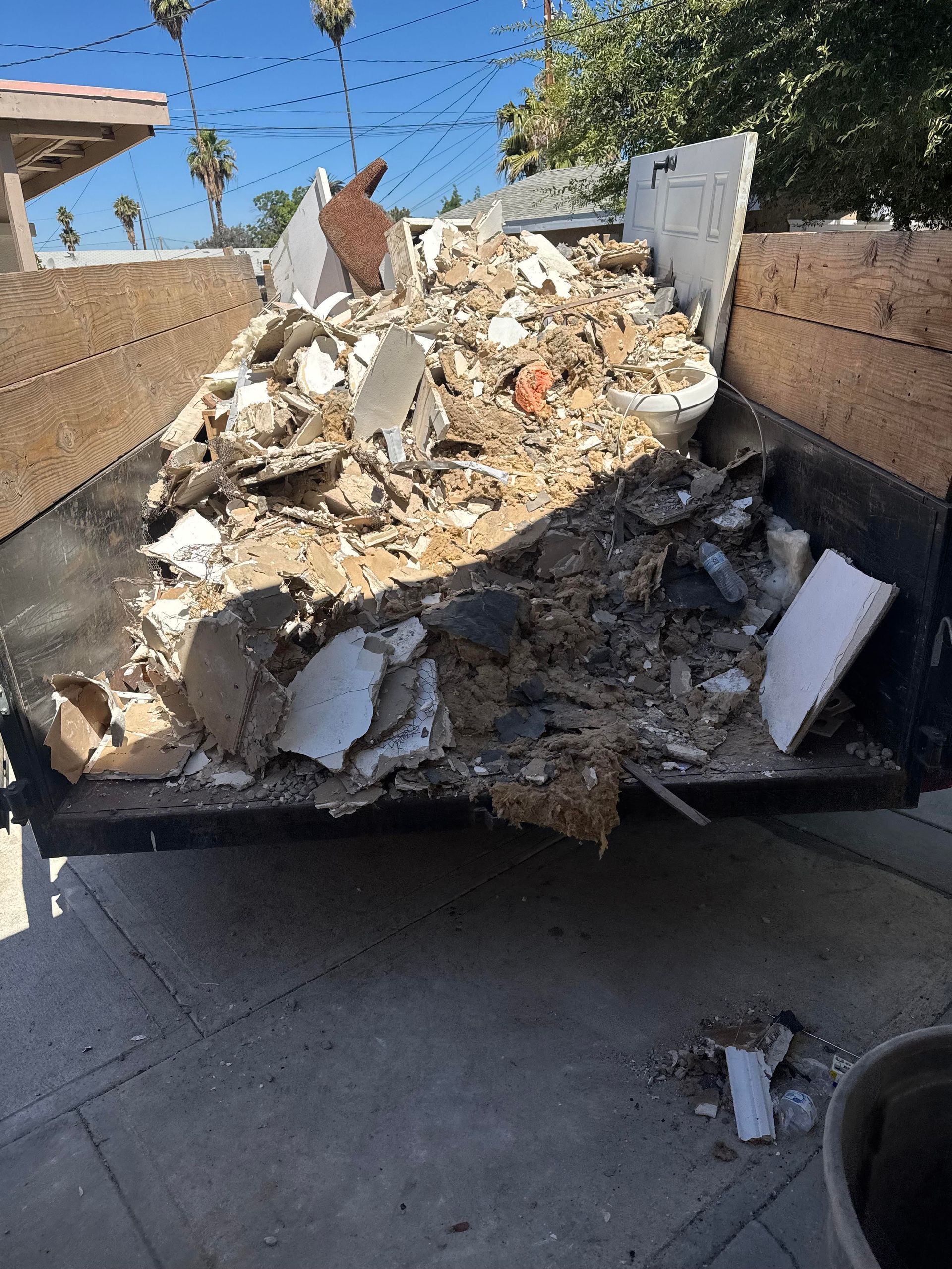 Junk Removal, Construction Debris Removal, Property Cleanup, Hauling & Disposal