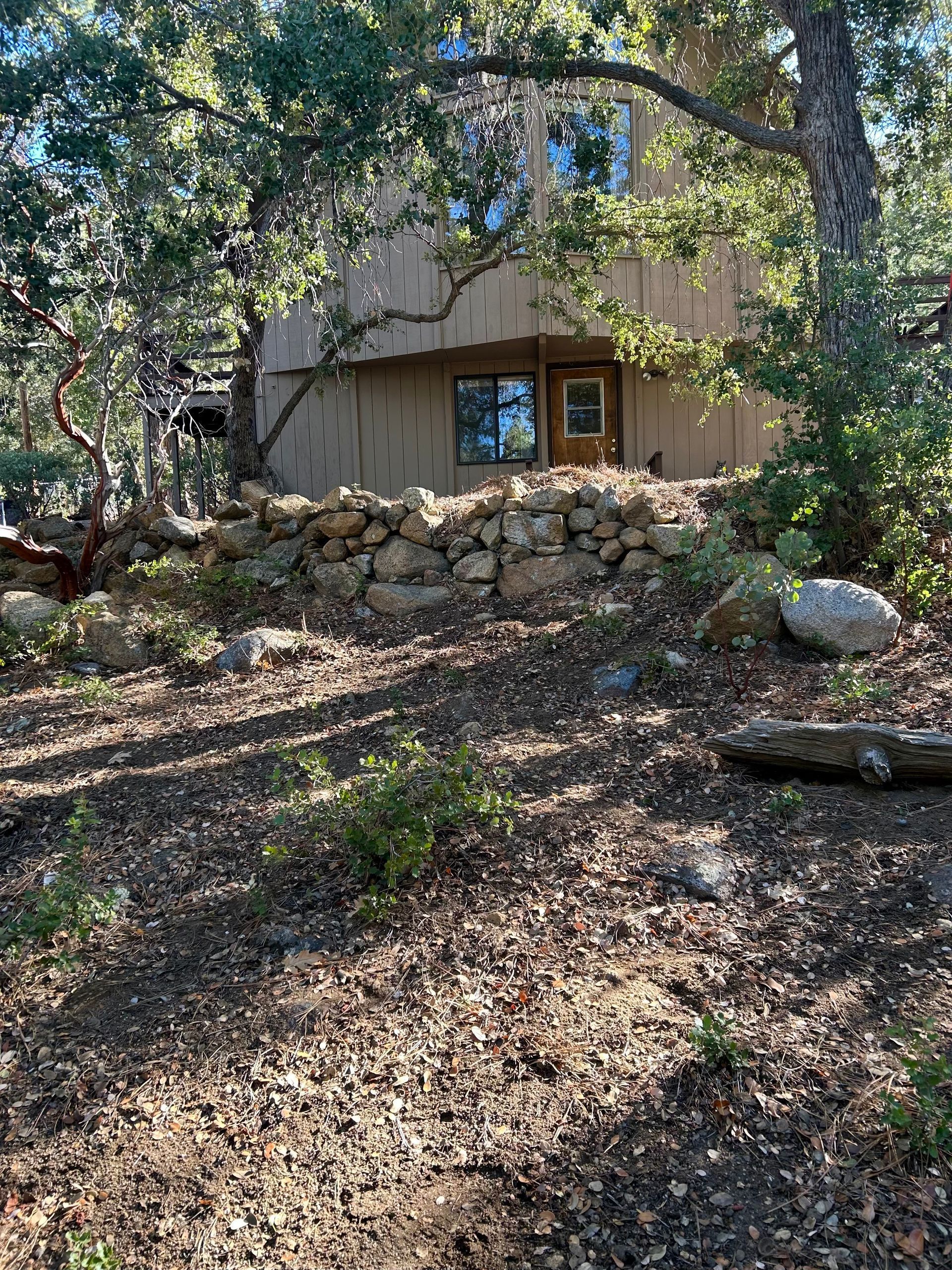 Yard Cleanup, Leaf Removal, Debris Removal, Property Cleanup, Green Waste Hauling