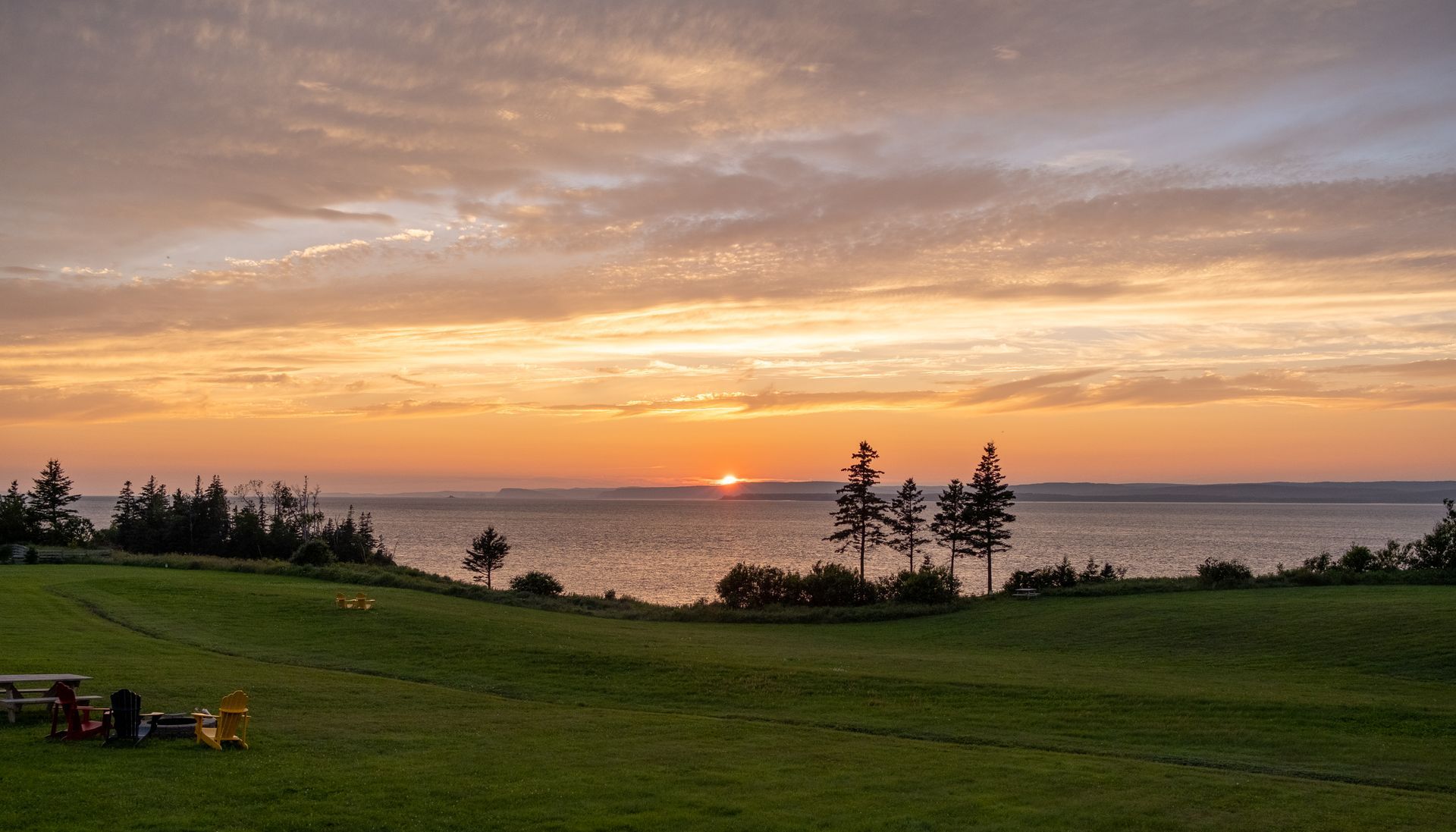 sunset over the bay of fundy, burntcoat head park