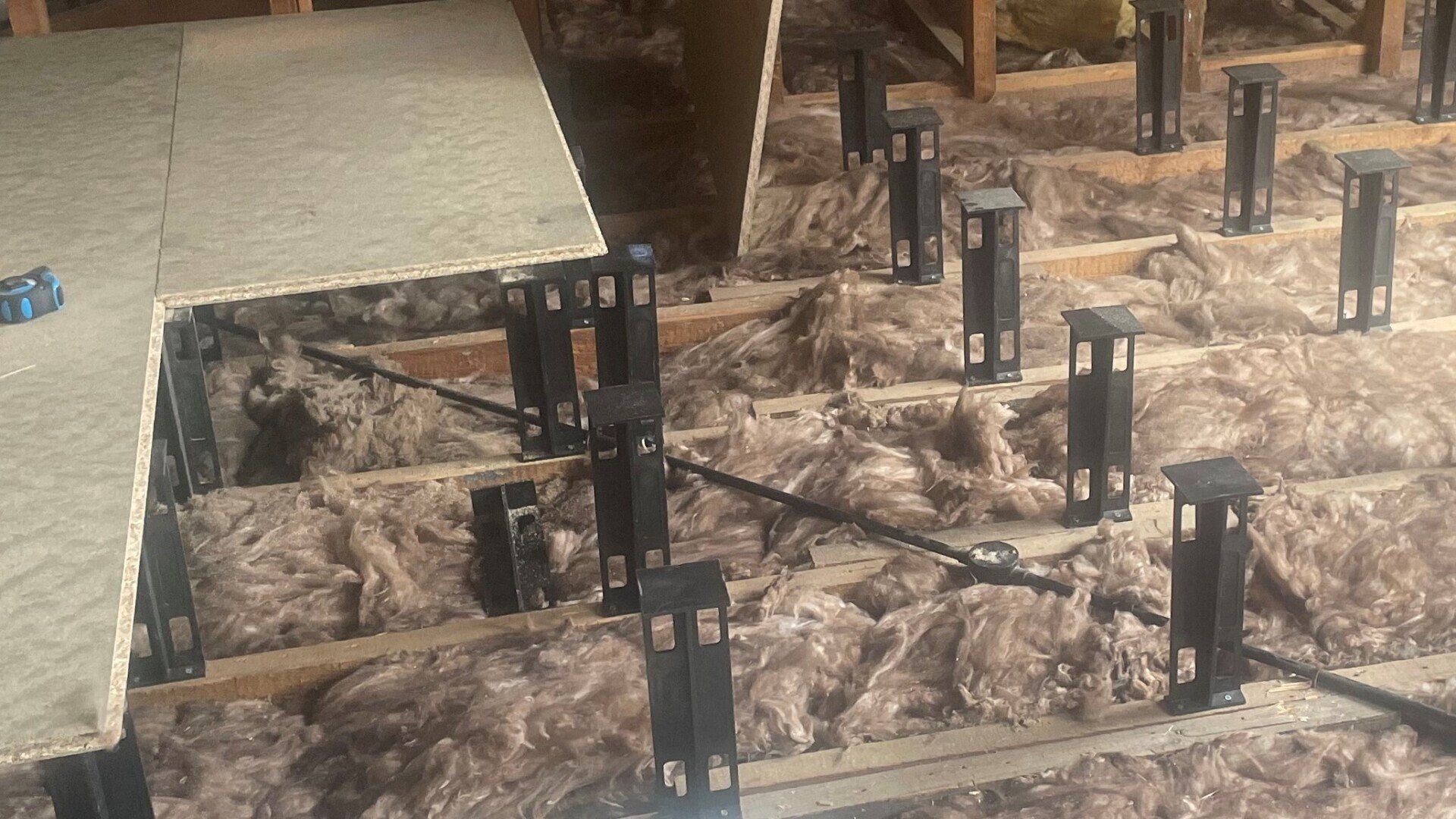 Raised Loft Flooring and Loft Insulation