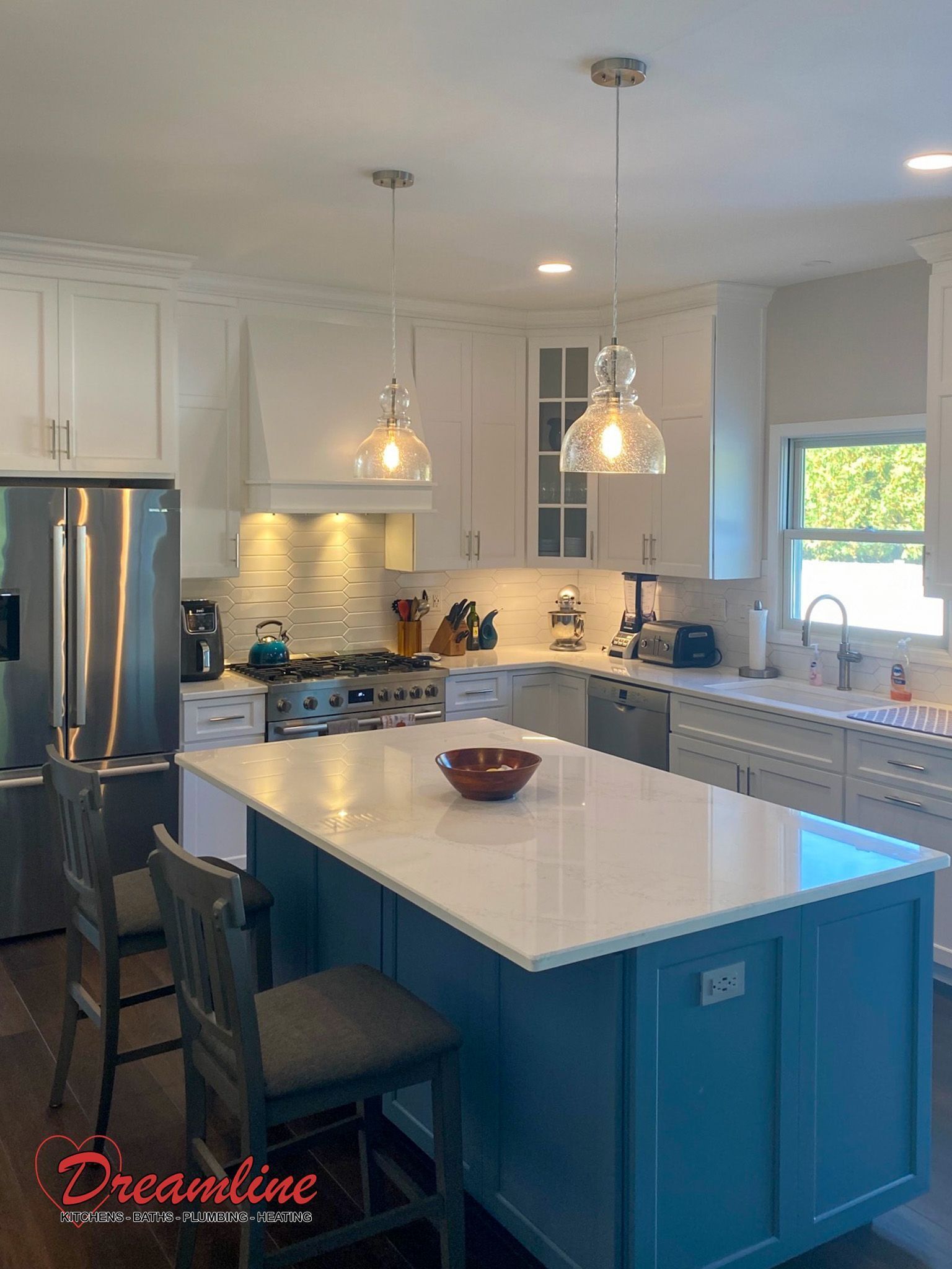 Contemporary Transitional Kitchen Remodel by Dreamline Kitchens & Baths project photo