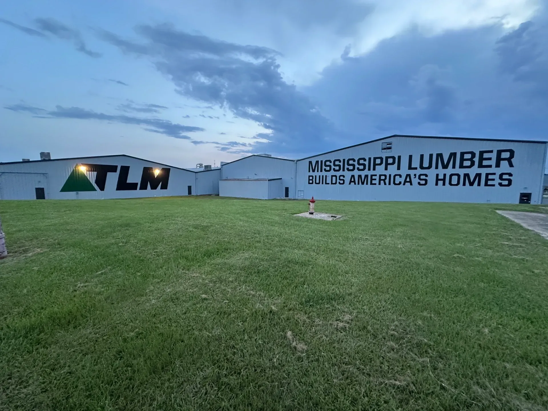 TLM Mississippi Lumber Builds America’s Homes | Murals & More