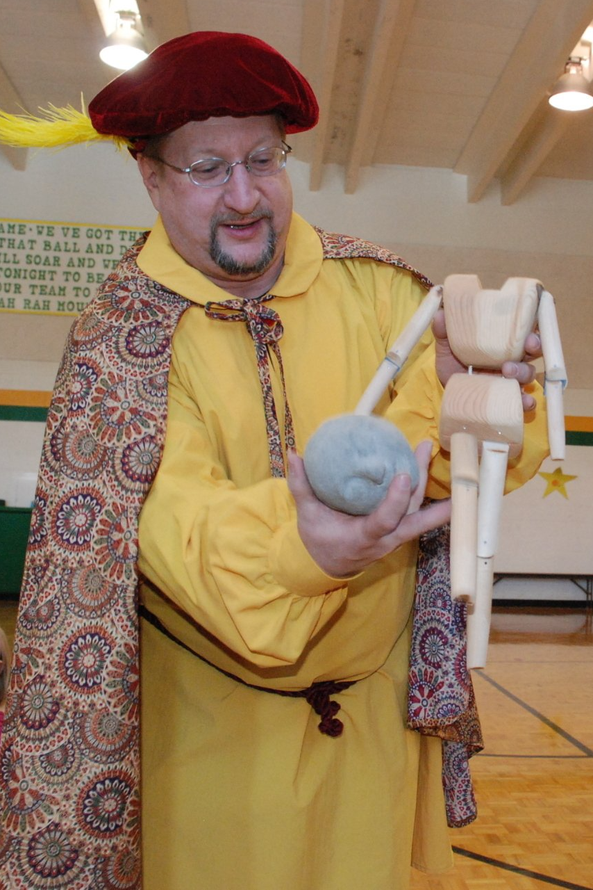 Mr. Dave shows a bare puppet body and paper mache head