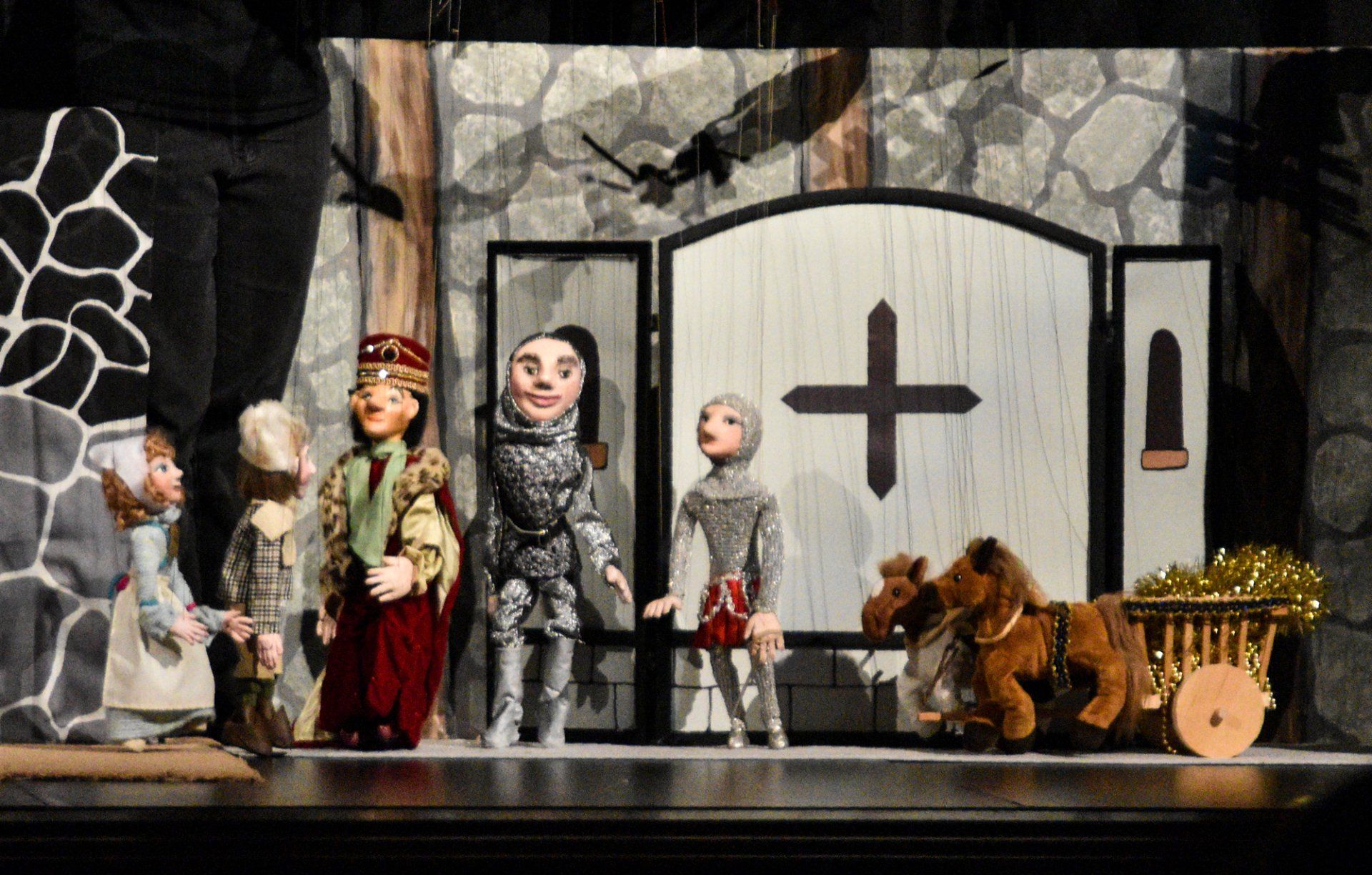 two knights meet with the king and Jack and Jill