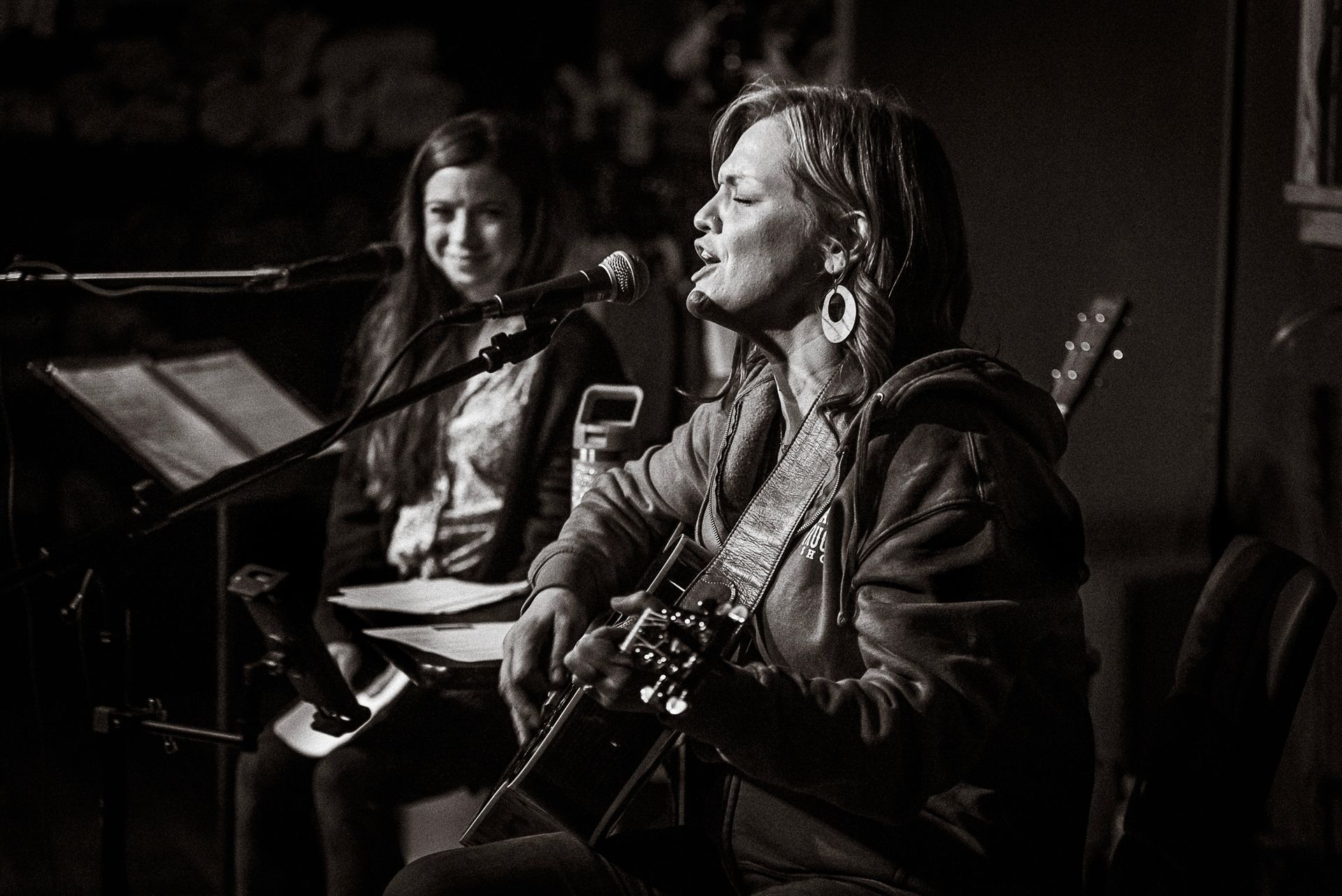 Joyann Parker & Sarah Morris at The Happy Productions Listening Room in Cambridge, Minnesota