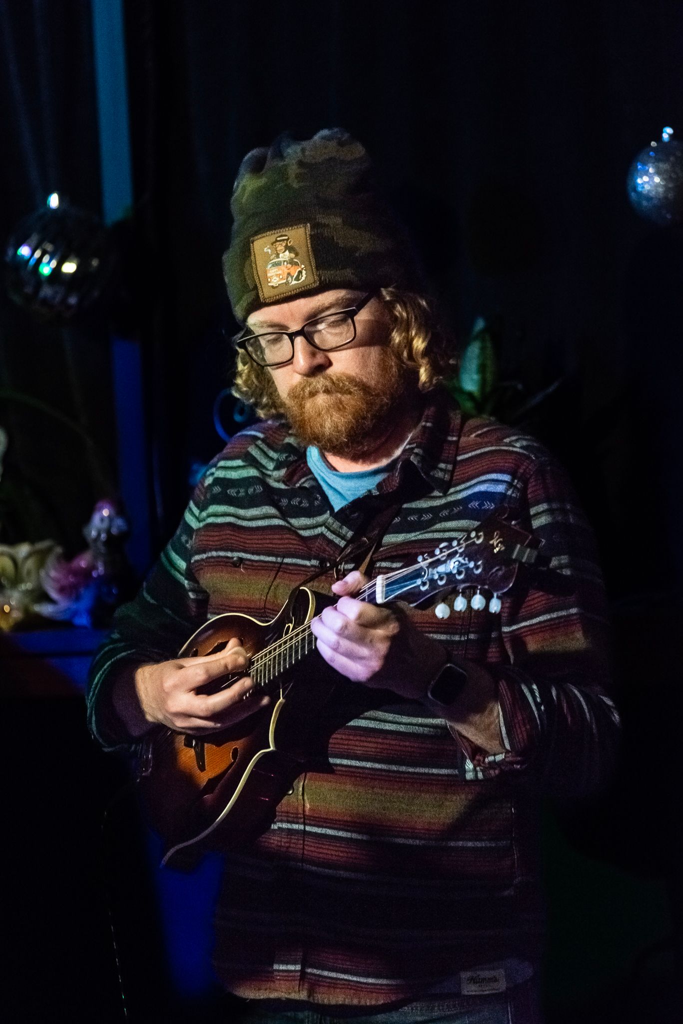 The Roe Family Singers at The Happy Productions Listening Room in Cambridge, Minnesota