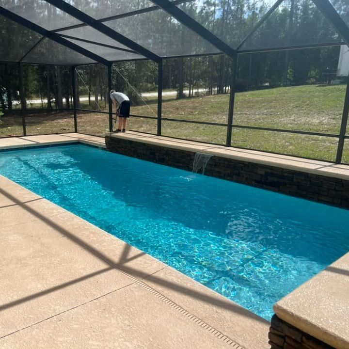 pool services 