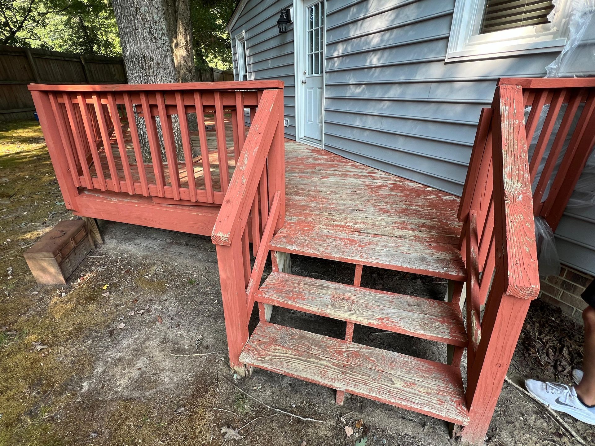 Commercial Power Washing — Small White House in Kents Store, VA