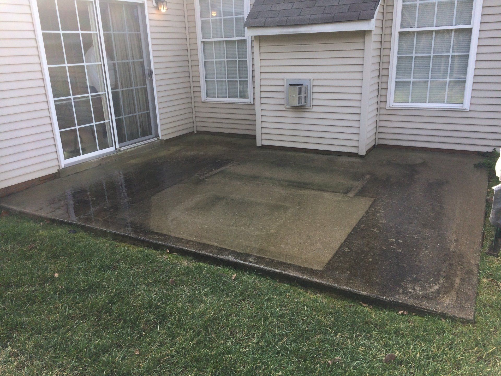 old dirty concrete floor with white house