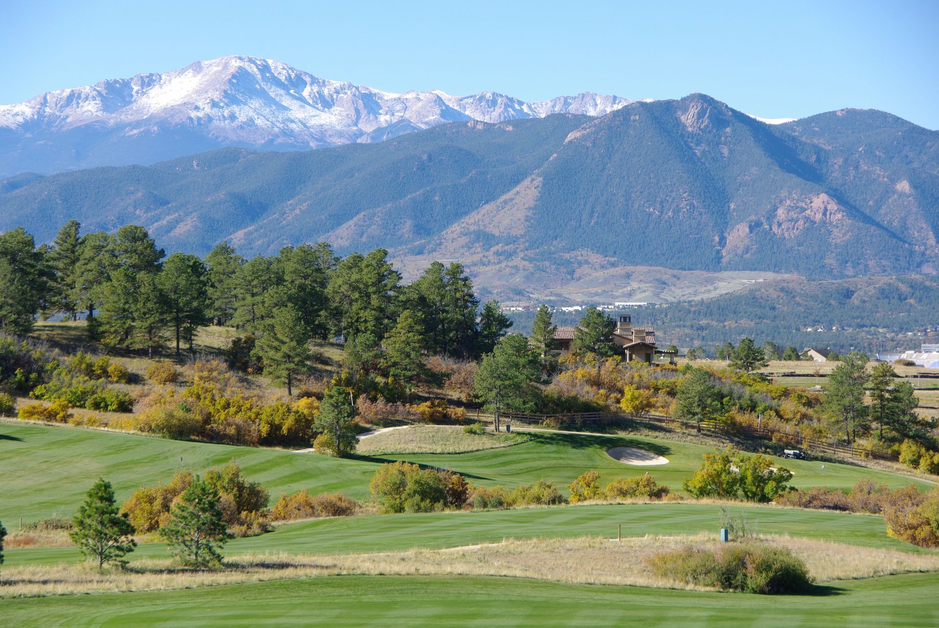 WeiskopfGolfCourseandPikesPeak