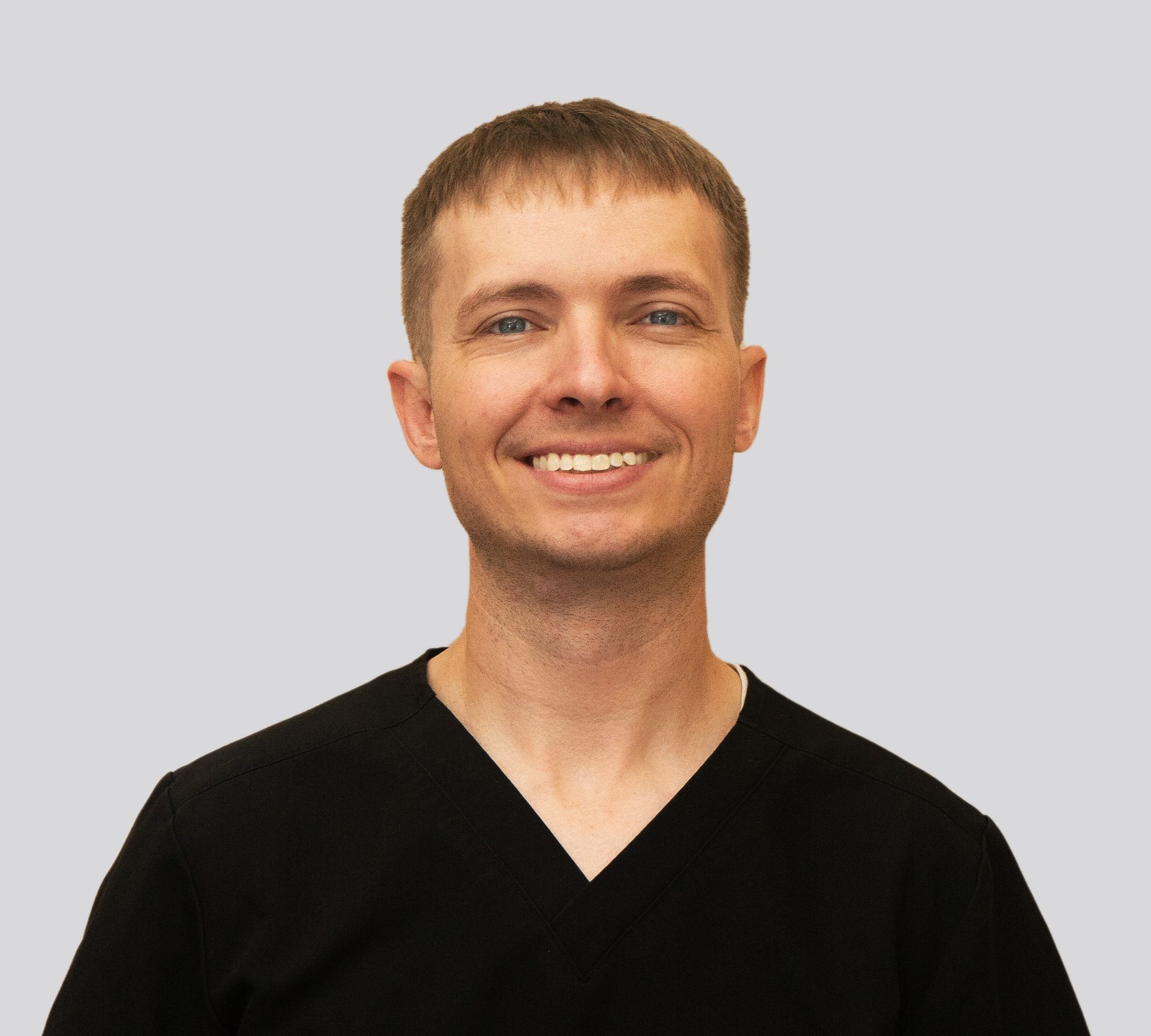 Dr. Jordan Weis Headshot