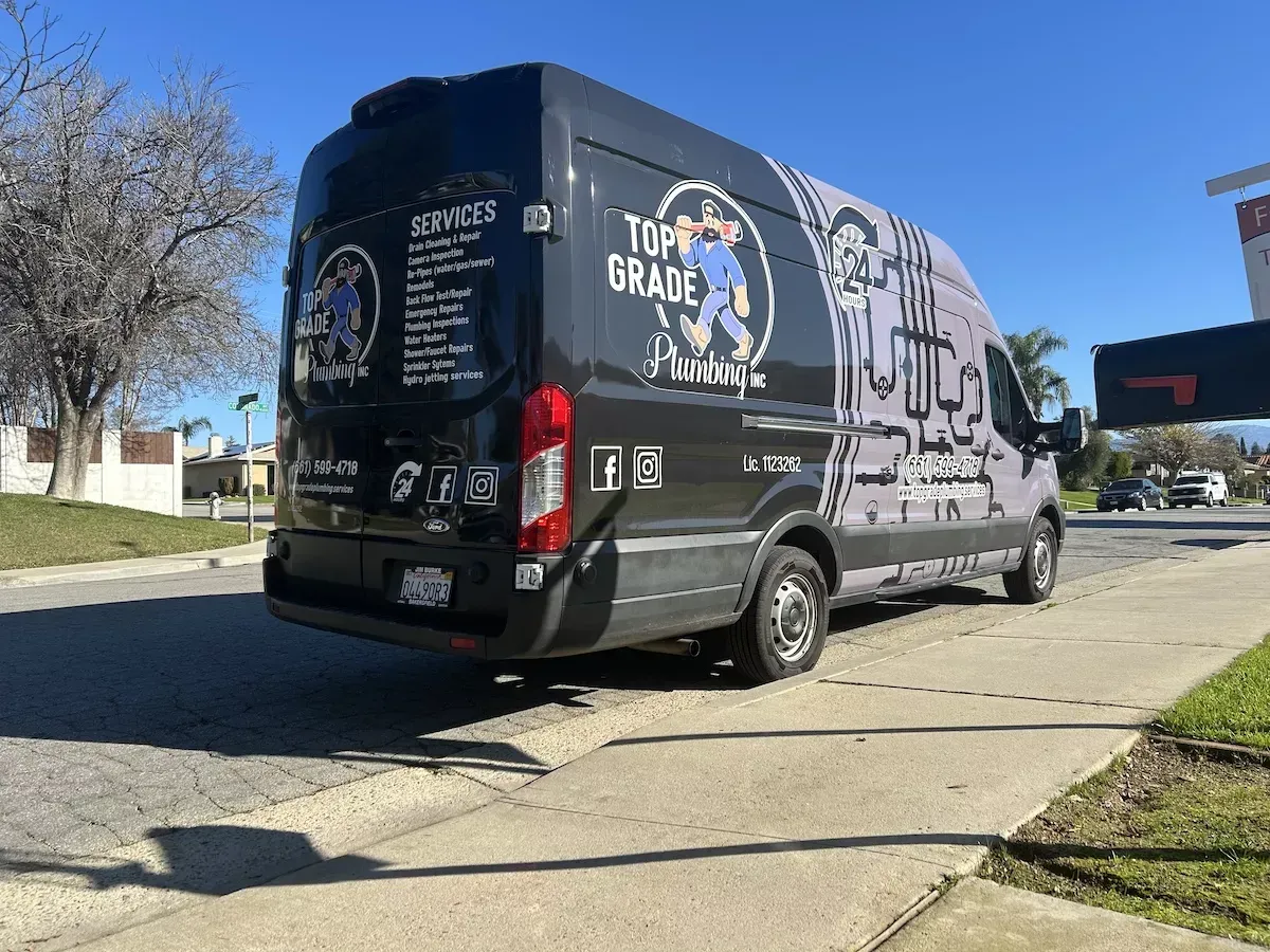 Top Grade Plumbing service van parked in Bakersfield CA available for 24 hour emergency plumbing service