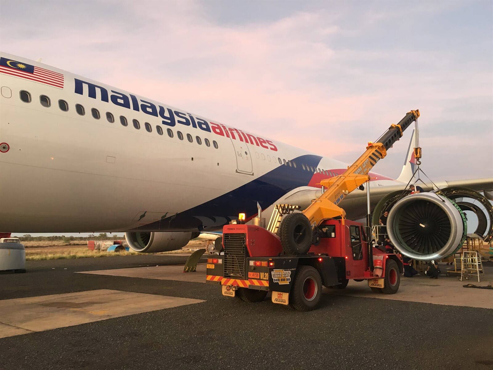 Cranes Containers Gallery Alice Springs Wanna Lift Crane Hire