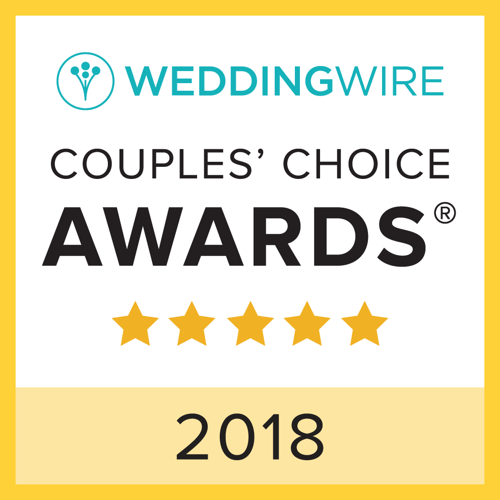 WeddingWire Couples' Choice Awards 2018 logo with five gold stars against a white background with a yellow border.