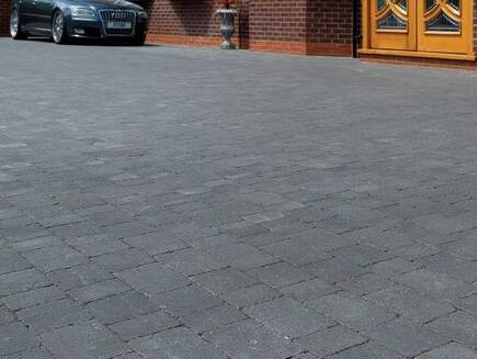 dark grey block paving driveway in Sheffield
