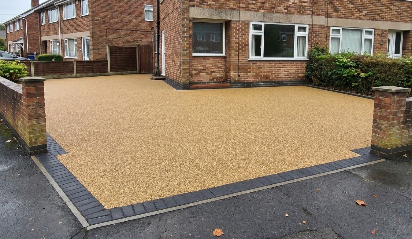 New resin bound driveway after installation in Killamarsh S21 Derbyshire