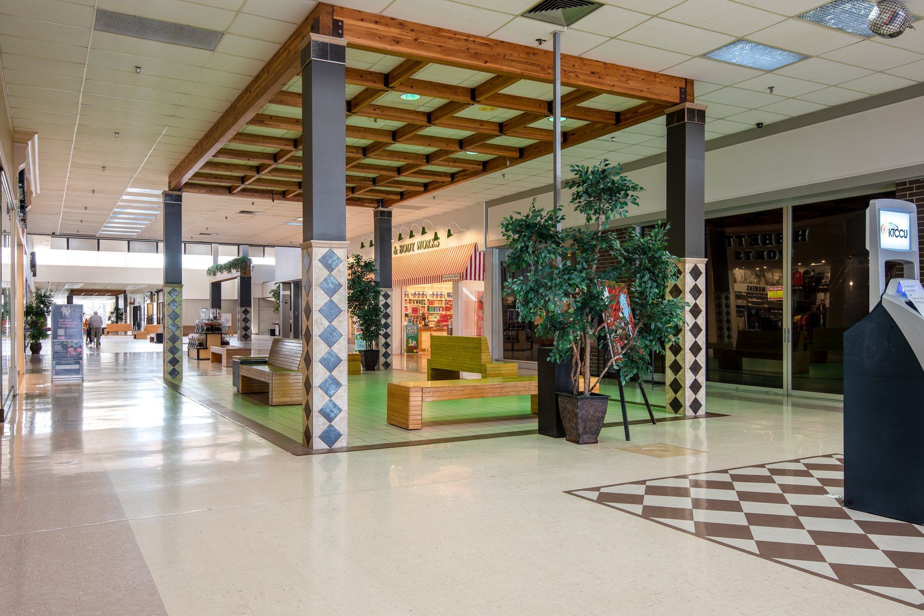 Mall