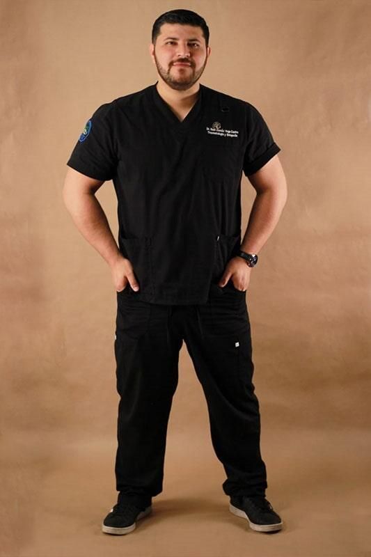 DR. RAÚL JONNÁS VEGA CASTRO