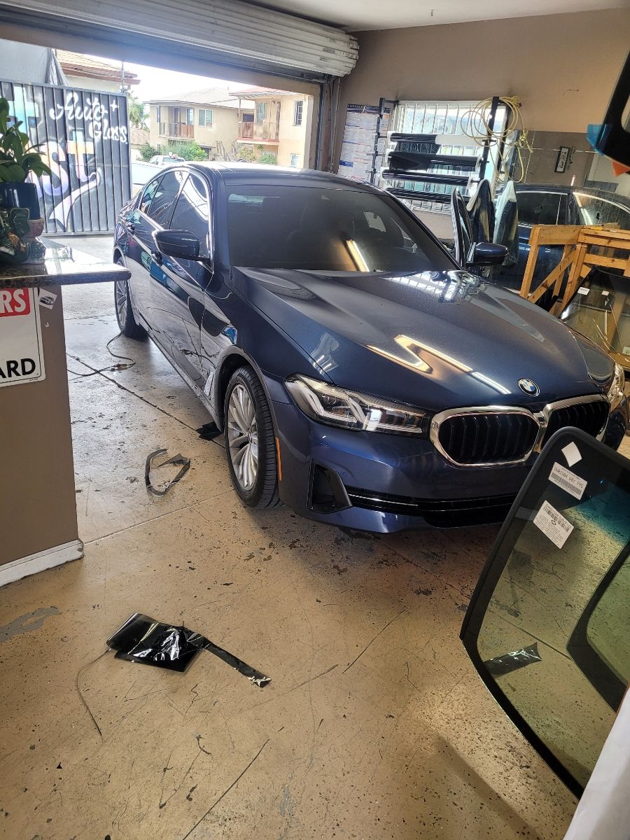 Auto Glass Repair Tips San Diego, CA West Coast Auto