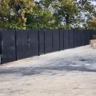chain link fence
