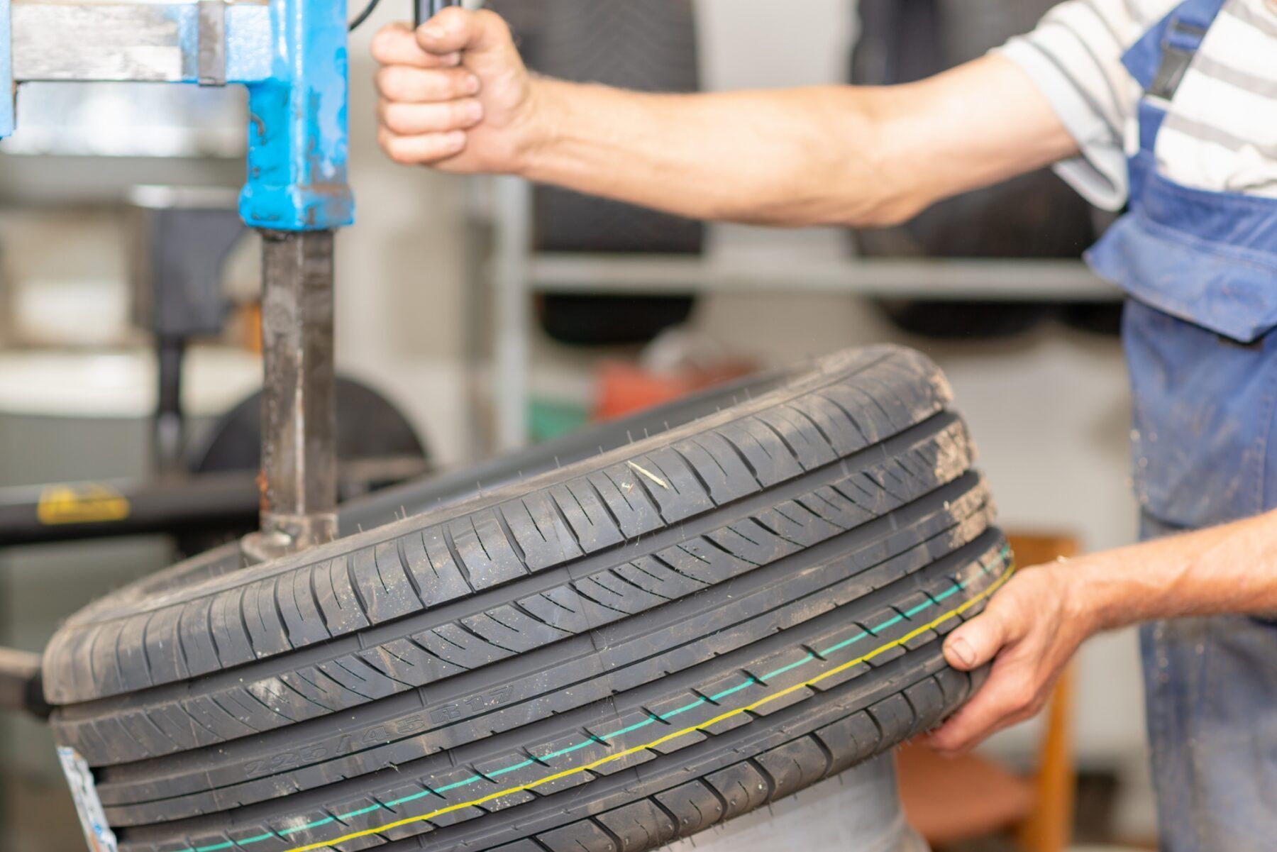 Tire-Rotation | Annie's Auto