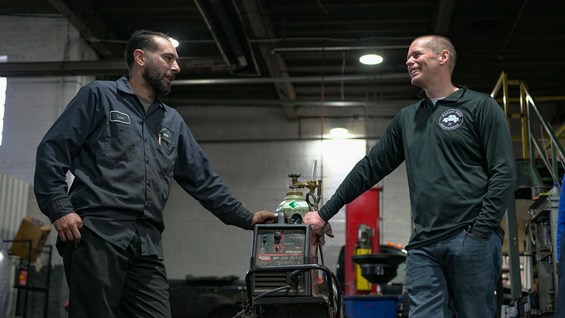 Car Care Specialists Image | Annie’s Auto