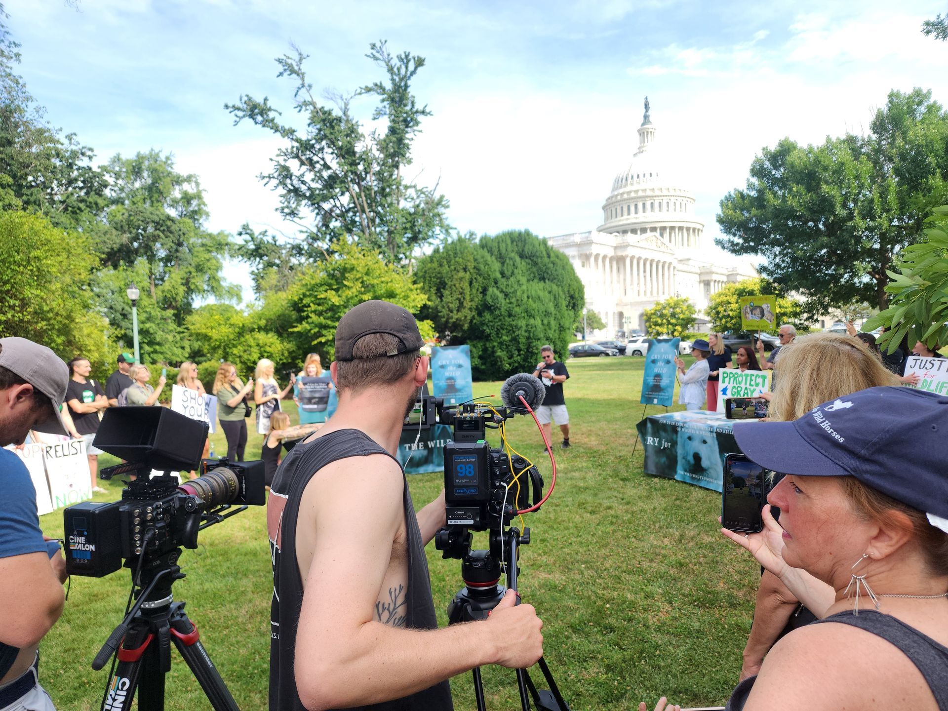 Hogs for Hope Rally, Washington DC: David Copithorne filming rally.