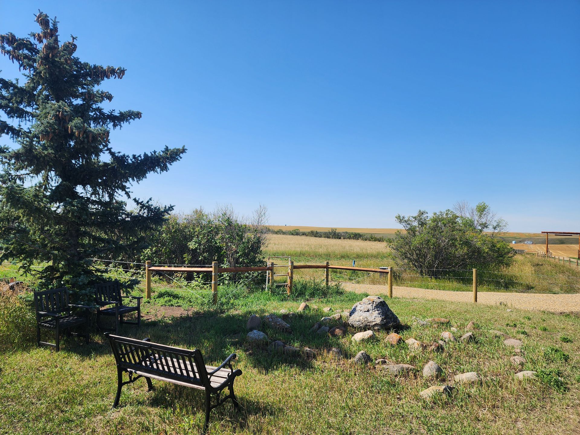 Starland Studios: Ceremonial site.